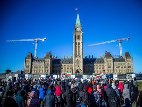 Ex-pats, pendukung di rapat umum Ottawa mengutuk eksekusi pengunjuk rasa Iran