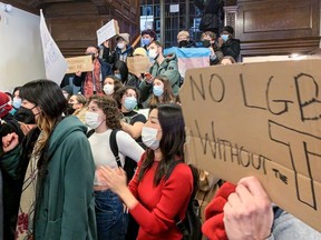 McGill students protested and blocked the entrance to the room where a controversial U.K. human rights lawyer was speaking at McGill on Tuesday.