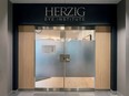 The Herzig Eye Institute in Ottawa says it has been awarded a licence by the province to perform an additional 5,000 cataract surgeries a year.