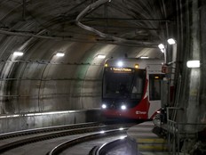 Snow accumulation caused LRT trains to travel more slowly Tuesday