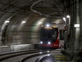 Kota Ottawa, Grup Rideau Transit menyelesaikan sengketa hukum atas LRT