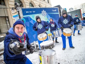 High energy performers were entertaining people out braving the chilly temperatures on Sparks Street during Winterlude 2023.