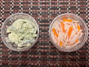 Salad mentimun dan acar lobak dan wortel dari Stasiun Seoul di New Edinburgh.
