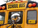 Jalan untuk 'menghijaukan' bus sekolah Ontario tidaklah mulus.  