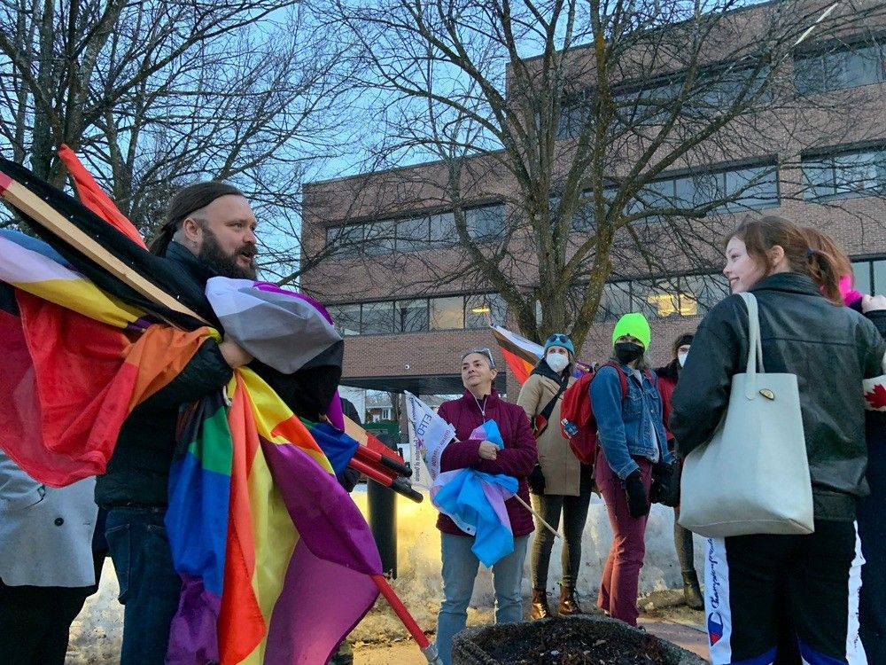 Round 2 of school board parking lot protest draws smaller crowd