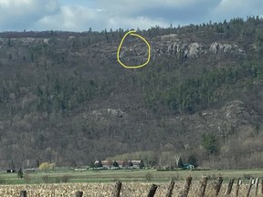 Site of paraglide crash near Luskville