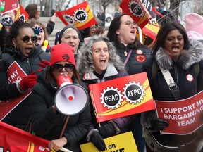 Members of the Public Service Alliance of Canada (PSAC) want better wages than the government has offered so far.