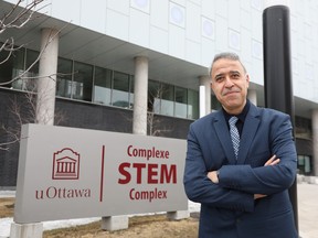 Hossein Bonakdari professor University of Ottawa