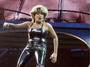 Photo d'archive : Tina Turner en concert au Centre Corel, maintenant connu sous le nom de Centre Canadian Tire. 