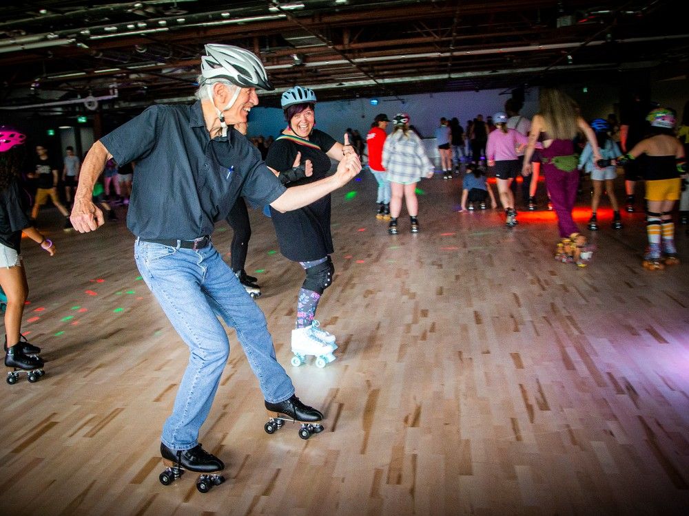 Paul Latour 4 Wheelies roller rink