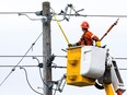 Hydro crews in Ottawa