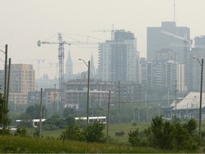 Hazy ottawa due to forest fires