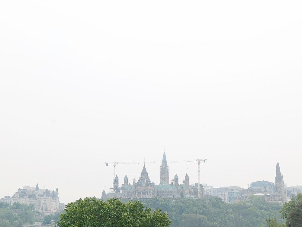 Avis sur la qualité de l’air émis pour Ottawa;  avertissement de smog pour Gatineau