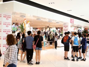 Uniqlo Rideau Centre