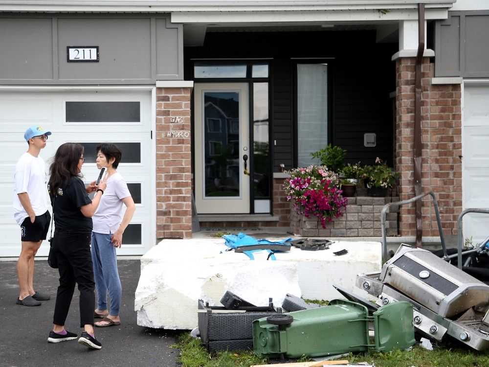 Tornado touches down in Barrhaven, approximately 125 houses affected