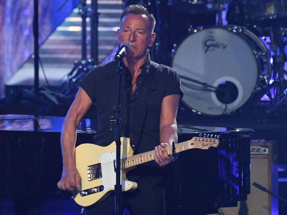 Springsteen reporte son spectacle à Ottawa et ses autres dates de tournée à l’année prochaine