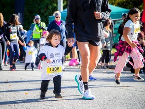 Lots of take part in annual 9RunRun fundraiser in Stittsville Specific Instances 11 Raphael Portugaise