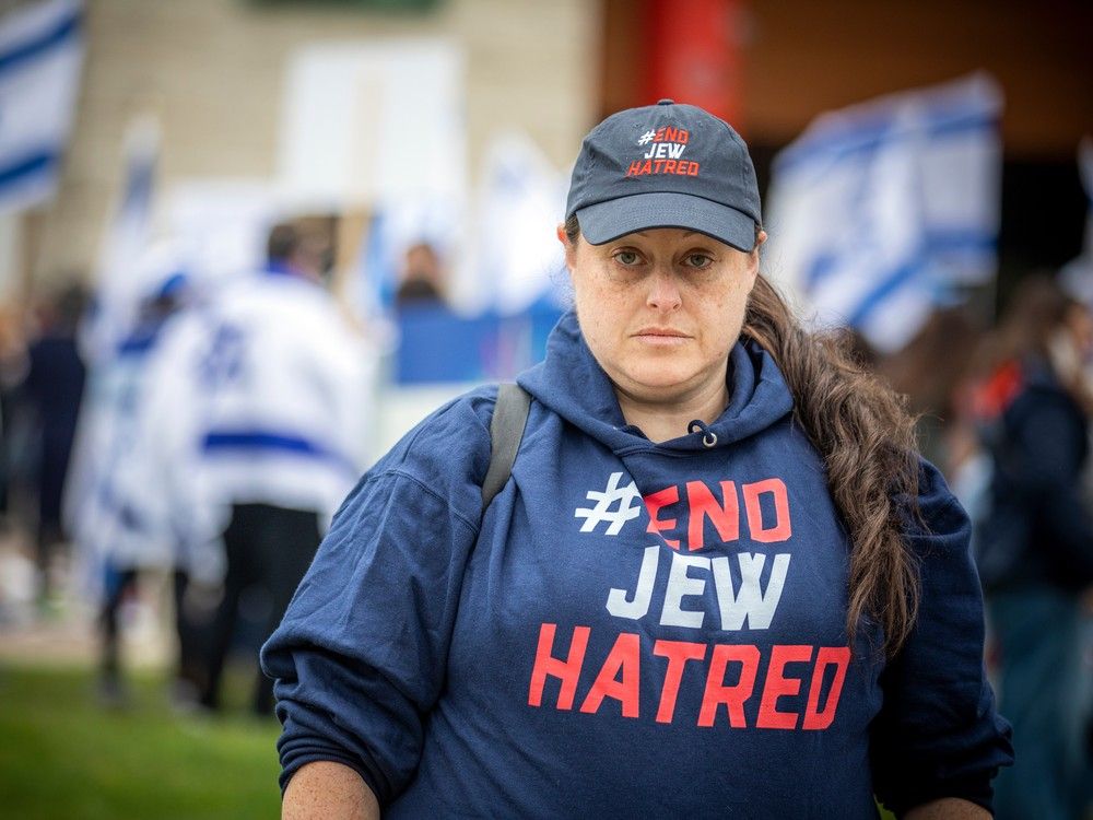 Lisa Levitan took part in a rally in support of Israel on Sunday.