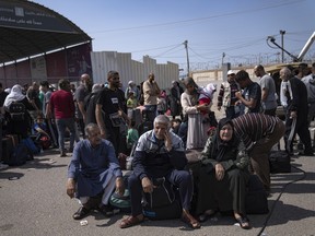 Refugees at Egyptian border