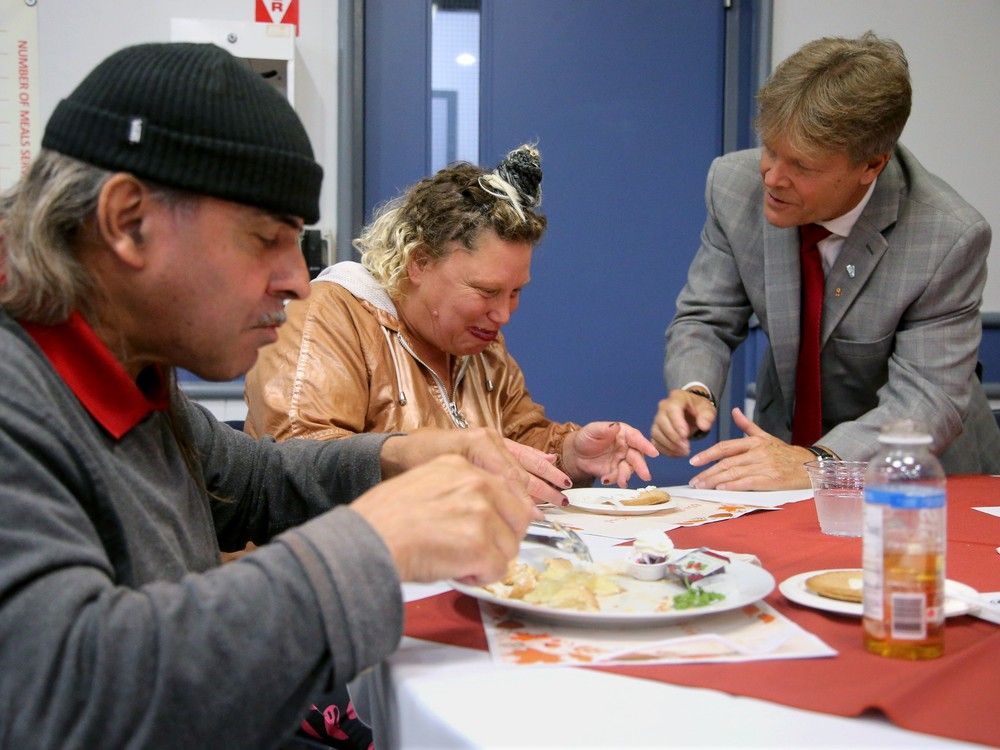 Ottawa Mission Thanksgiving dinner