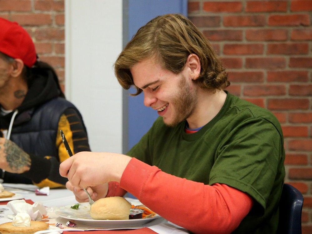 Ottawa Mission Thanksgiving dinner