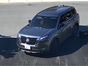 Grey Nissan Pathfinder suspect vehicle Ottawa break-ins