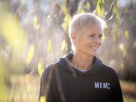 An accomplished triathlete, Sindy Hooper has Stage 4 pancreatic cancer. She was photographed at her home on Saturday, Nov. 18, 2023.