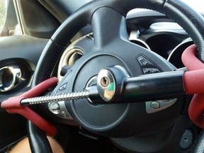 Steering wheel lock