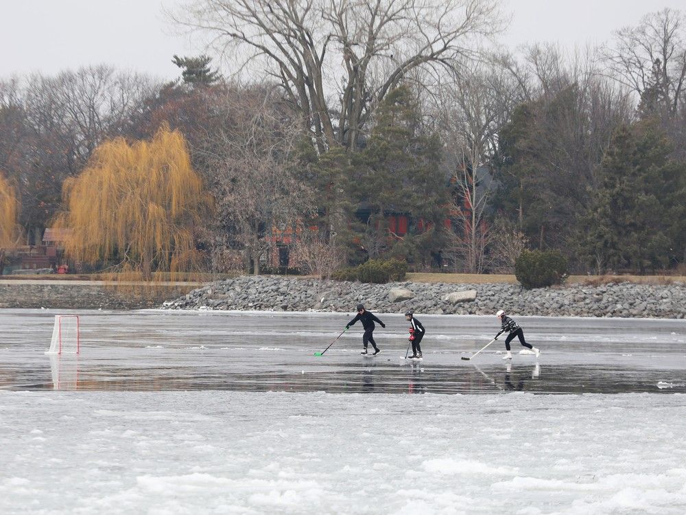 It was a warm day to skate on Lac Desch&ecirc;nes near Britannia Beach in Ottawa on Tuesday, Dec. 26, 2023.