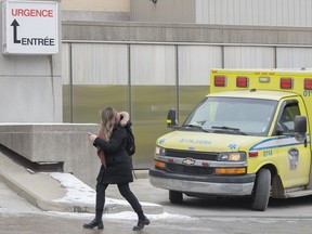Emergency room doctors in Quebec say overcrowding in their departments has become critical and risks impacting patient health.