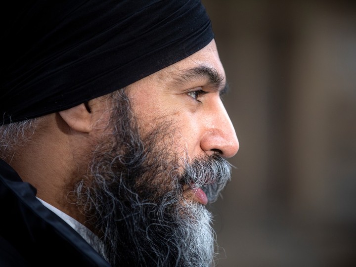  NDP Leader Jagmeet Singh addressed the media before the service Sunday afternoon.
