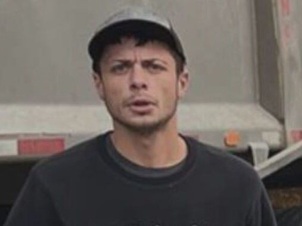 Man sought in connection with alleged road rage incident in Ottawa.