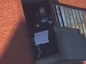 A man in Ottawa named "Balcony Man" who has been exposed as a senior Liberal staffer. Source: @xjulzyjulez/Tik Tok