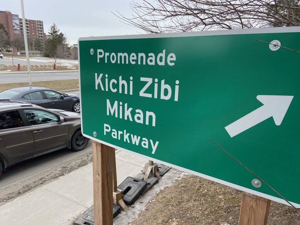 Nearly five months after the Kichi Zibi Mikan was renamed, the City of Ottawa has finally switched out the Carling Avenue signs that used to point to the Sir John A Macdonald Parkway. The new signs went up this week.