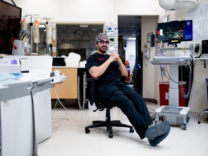  Dr. Robert Fahed, 36, is an interventional neuroradiologist and stroke neurologist at The Ottawa Hospital who employed the MicroAngioScope for the first time on Nov. 14.