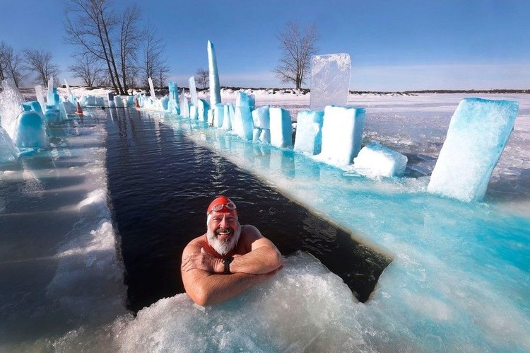 Ultra cold therapy: Why is there a swim lane in ice at Britannia Beach ...