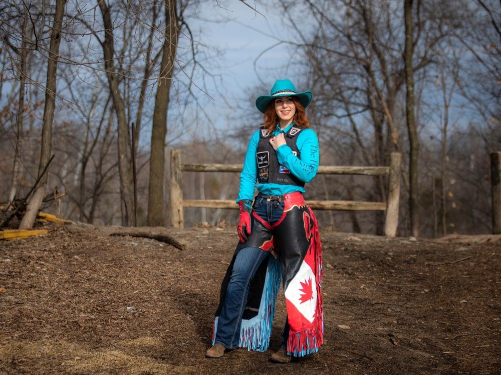 Bullrider Samantha Gibson heads to world women s championship