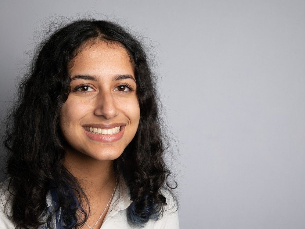 Lara Kylas, Lead Critic, Merivale High School