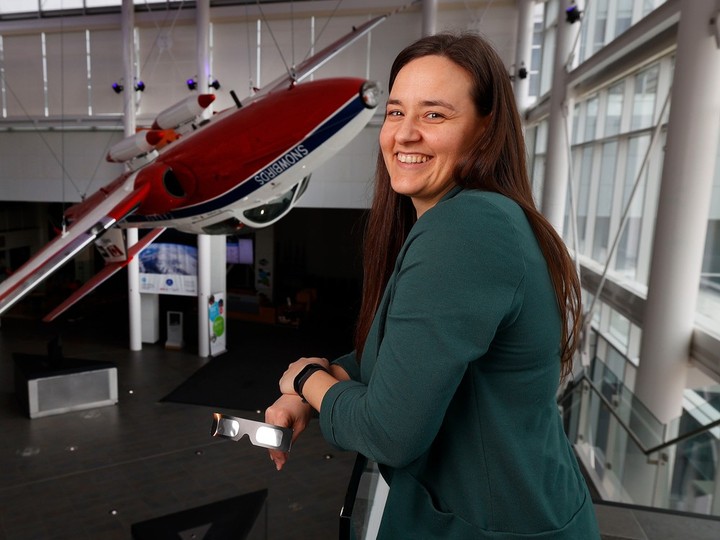  Cassandra Marion is science advisor to the Canada Aviation and Space Museum in Ottawa.