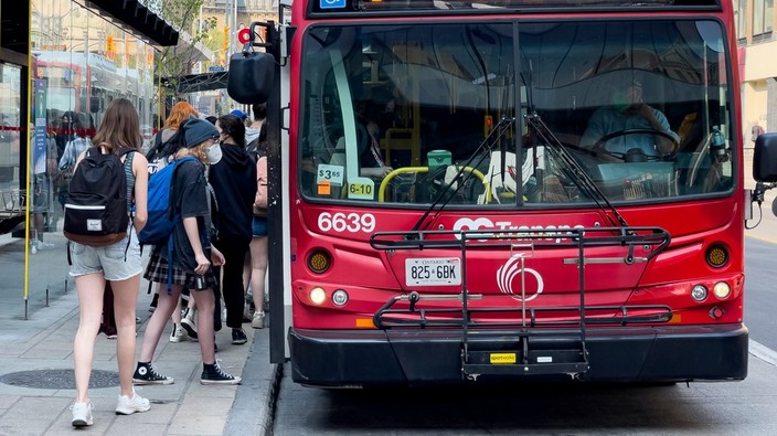 Grover: Dedicated bus lanes in Ottawa would be a win for everyone