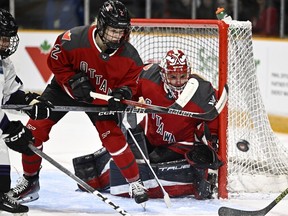 PWHL Ottawa goalie Emerance Maschmeyer