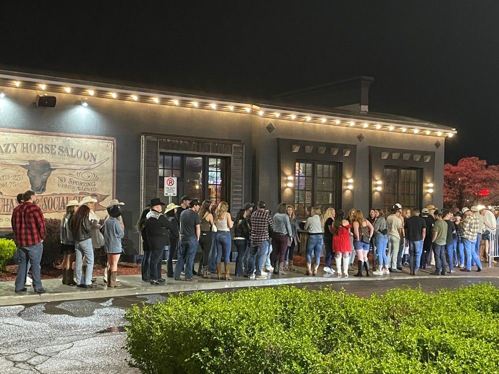 Fans line up at the Crazy Horse after the Tim McGraw concert.