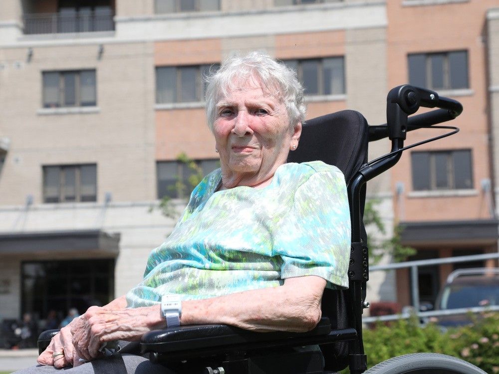 'The wild west': Retirement residents struggling with steep fee increases