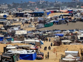 Tents sheltering displaced Palestinians in Rafah