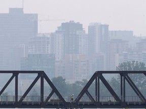 Wildfire haze over Ottawa, 2023