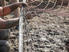MUDGIRL brought their entry-level obstacle course 5K run to Wesley Clover Park.