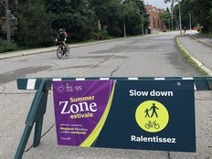 Road closure sign on Queen Elizabeth Driveway