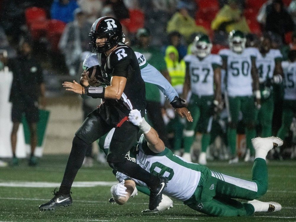 Unidentified man on sidelines taunts Redblacks, incenses Dyce, in wild tie  with 'Riders | Ottawa Citizen