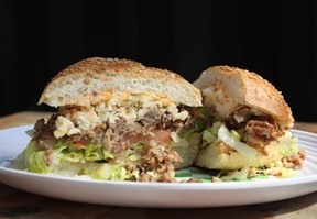 suadero sandwich