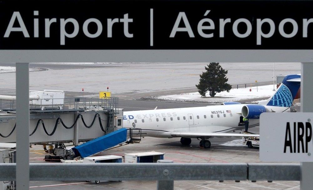  the airport station at the end of line 4.